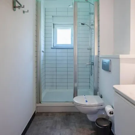 Cute Elegant Modern 1bd1bath Home! #402 * איסטמבול