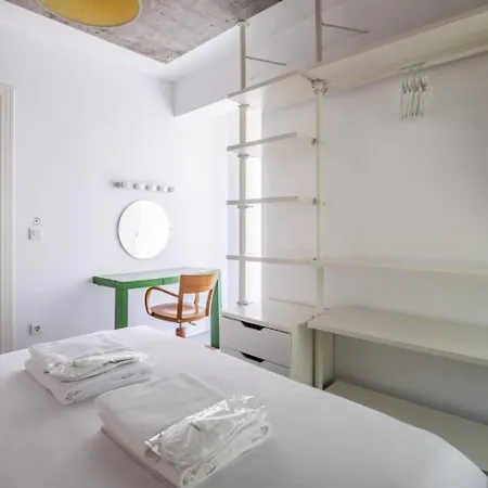 Cute Elegant Modern 1bd1bath Home! #402 * איסטמבול